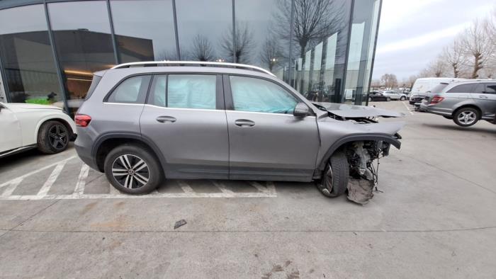 Mercedes GLB-Klasse V591