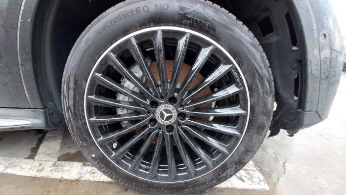 Mercedes GLC-Klasse V598