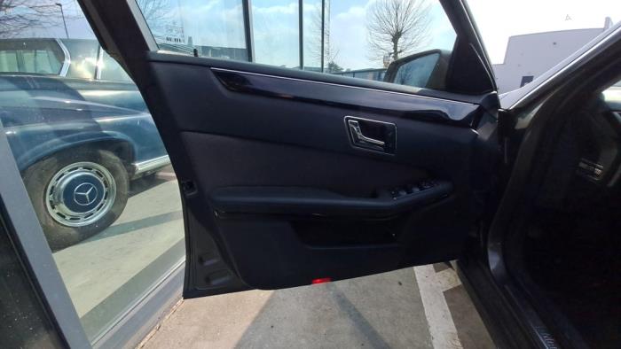 Mercedes E-Klasse V606