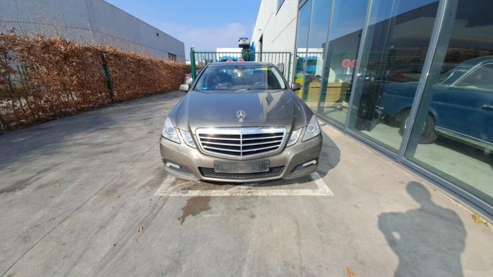 Mercedes E-Klasse V606