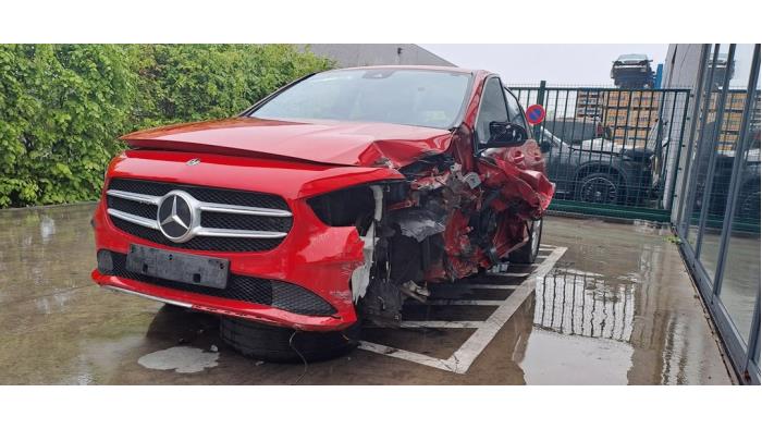 Mercedes B-Klasse V663