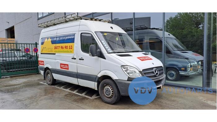 Mercedes Sprinter 3t (906.61) 213 CDI 16V