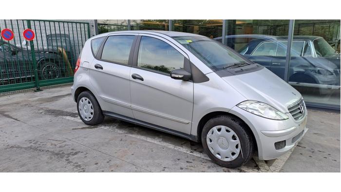 Mercedes A-Klasse V676