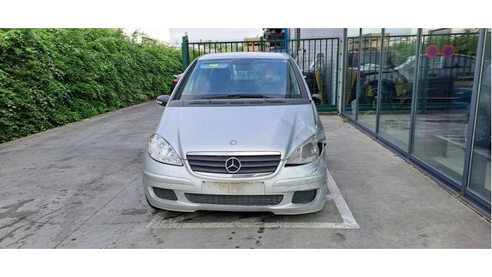 Mercedes A-Klasse V676