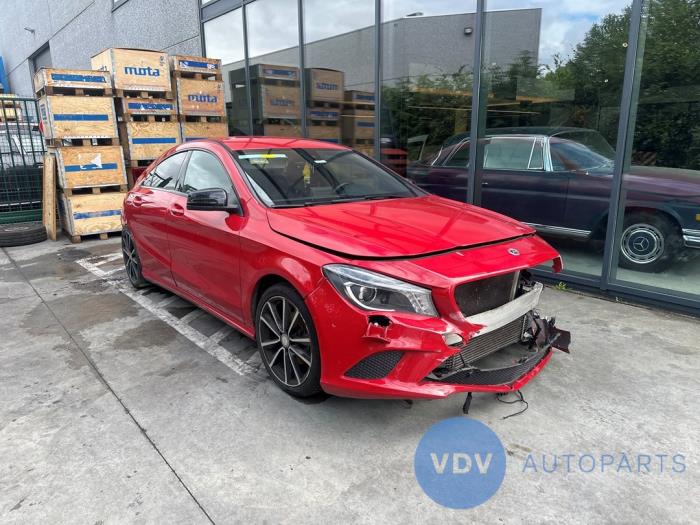 Mercedes CLA (117.3) 2.2 CLA-200 CDI