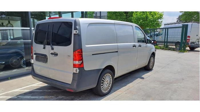 Mercedes Vito V694
