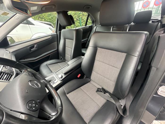 Mercedes E-Klasse V697