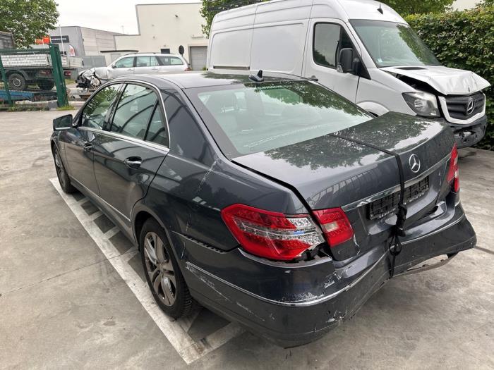 Mercedes E-Klasse V697