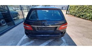 Mercedes E Estate E-200 CDI 16V BlueEfficiency,BlueTEC Sloopvoertuig (2009, Zwart)