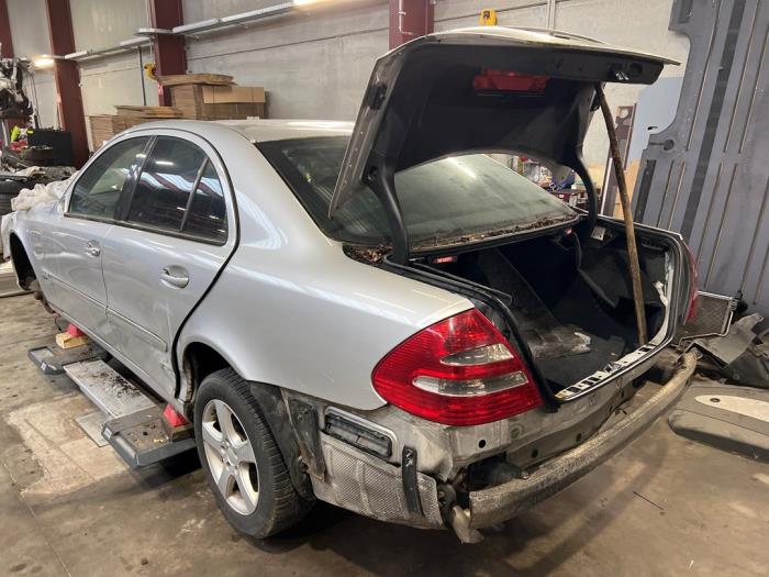 Mercedes E-Klasse V703