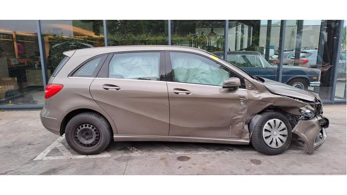 Mercedes B-Klasse V753