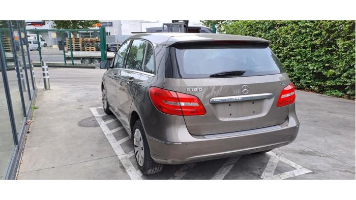 Mercedes B-Klasse V753