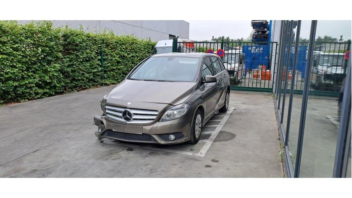 Mercedes B-Klasse V753