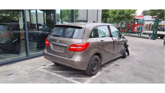 Mercedes B-Klasse V753