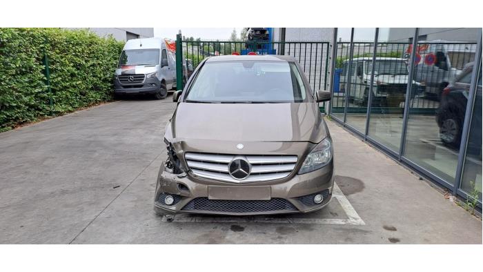 Mercedes B-Klasse V753