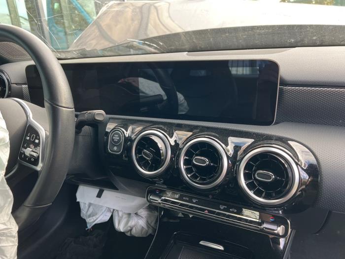 Mercedes A-Klasse V786