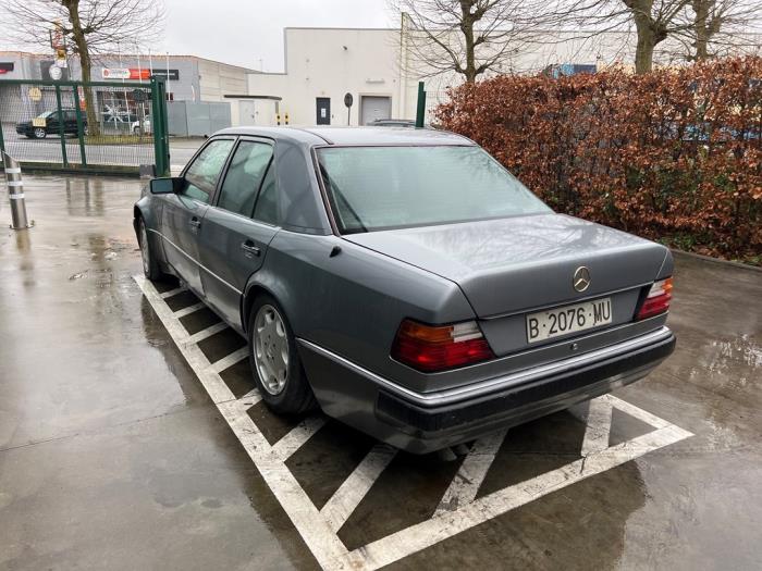 Mercedes E-Klasse V796