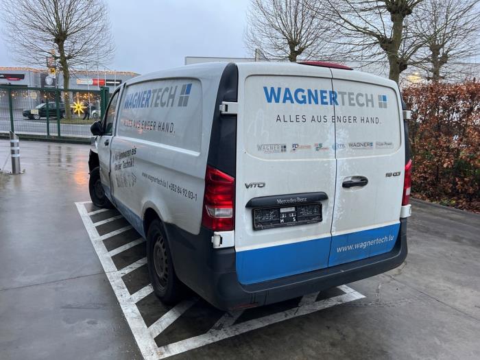 Mercedes Vito V828