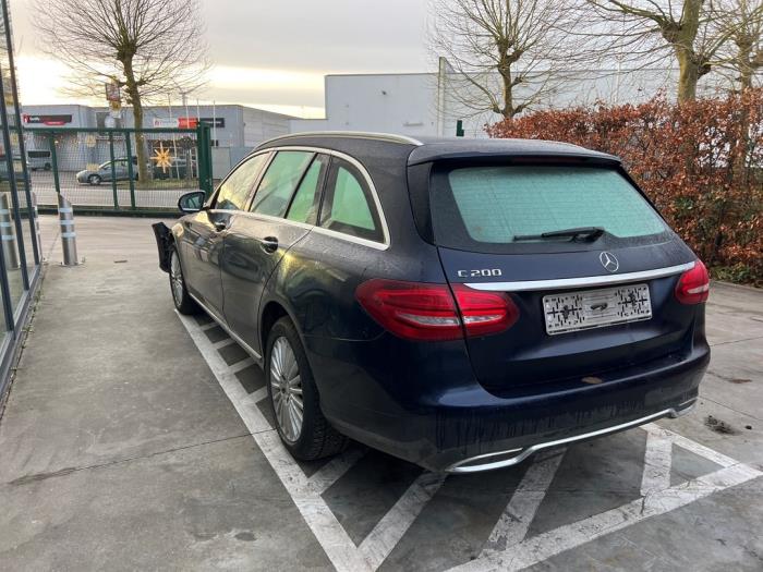 Mercedes C-Klasse V836