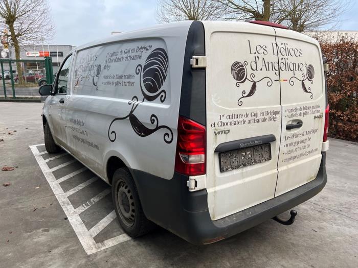 Mercedes Vito V866
