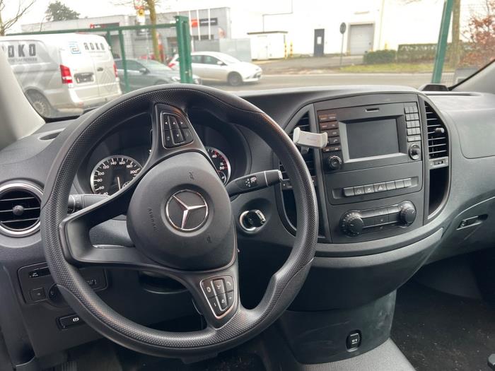 Mercedes Vito V867