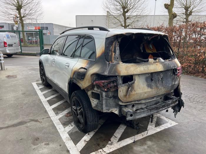 Mercedes GLB-Klasse V871