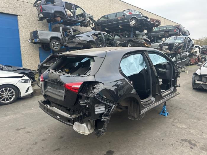 Mercedes A-Klasse V876