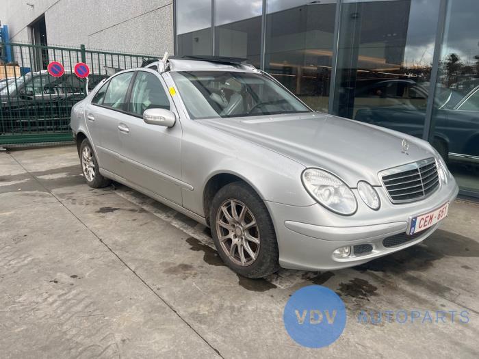 Mercedes E (W211) 2.2 E-200 CDI 16V