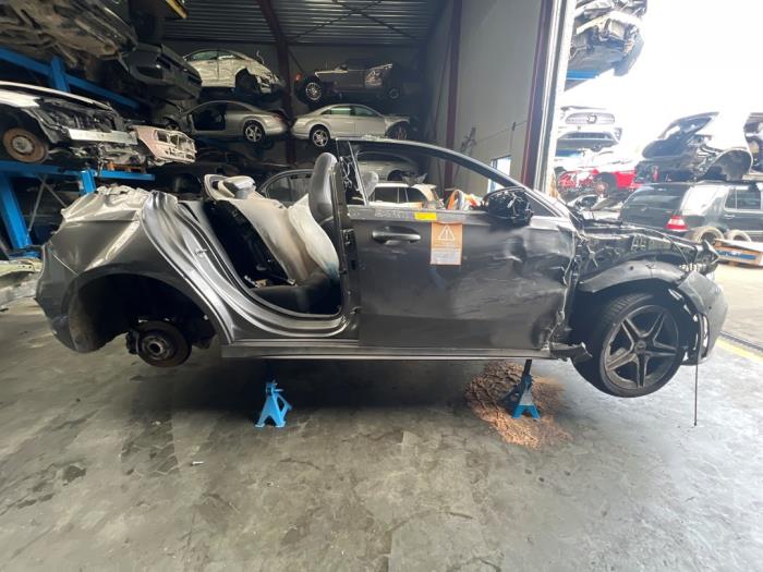 Mercedes A-Klasse V882