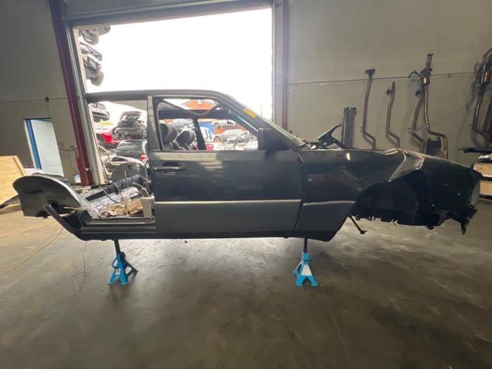 Mercedes E-Klasse V885