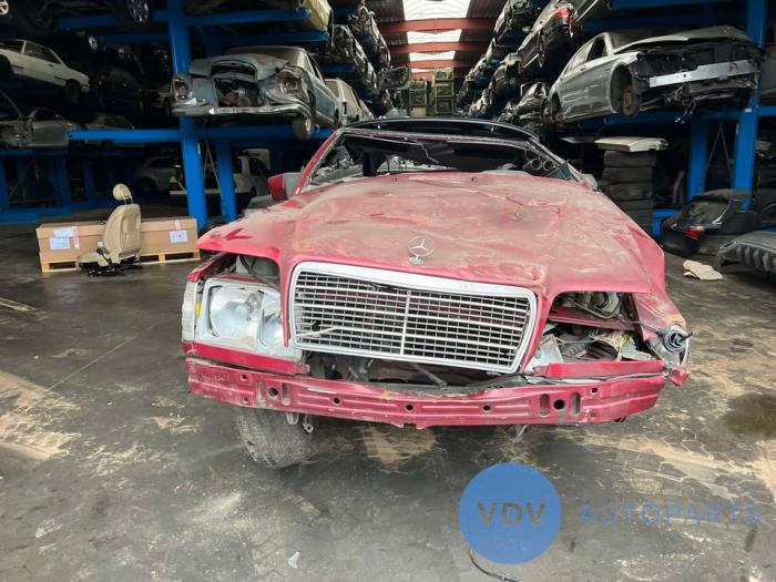 Mercedes E (R124) 220 CE 16V