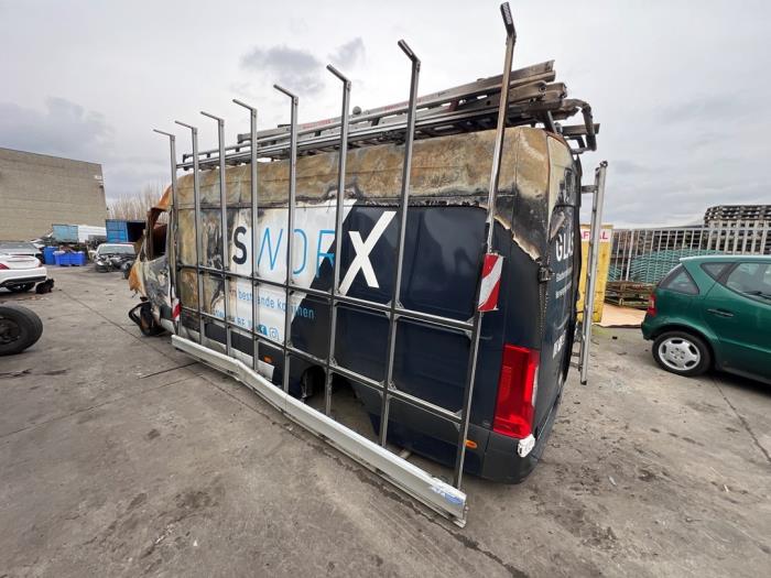 Mercedes Sprinter V892