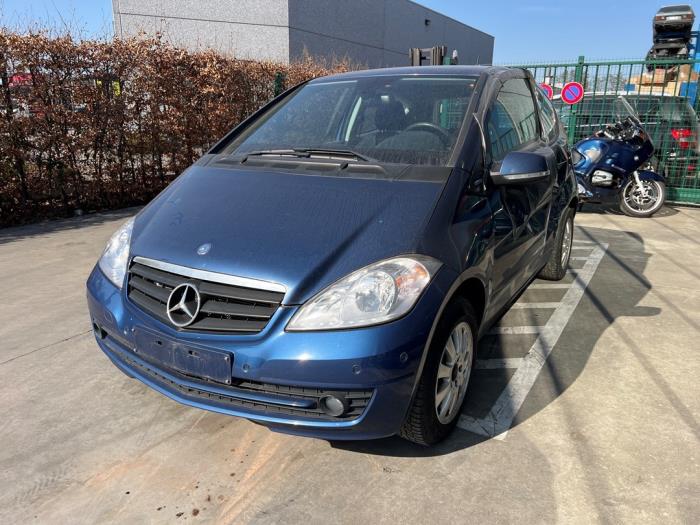 Mercedes A 1.5 A-150 Sloopvoertuig (2010, Blauw)