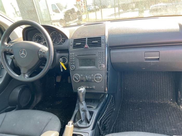 Mercedes A 1.5 A-150 Sloopvoertuig (2010, Blauw)