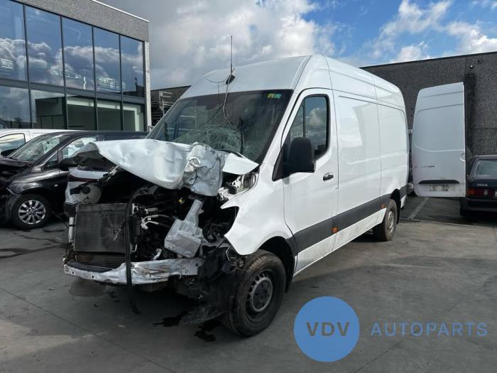 Mercedes Sprinter 3 314 CDI 2.1 D RWD