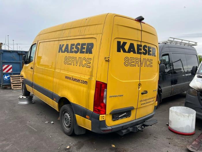 Mercedes Sprinter V924