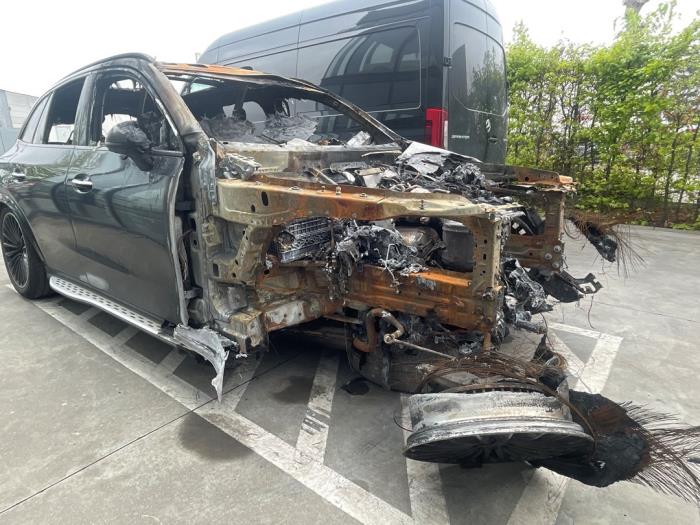 Mercedes GLC-Klasse V926