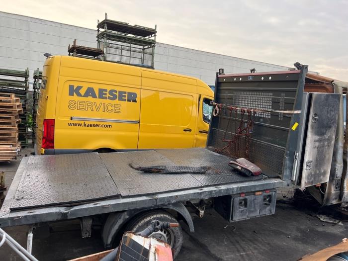 Mercedes Sprinter V927