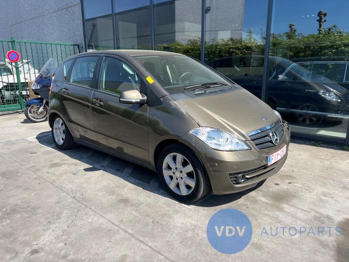 Mercedes A (W169) 2.0 A-180 CDI 16V