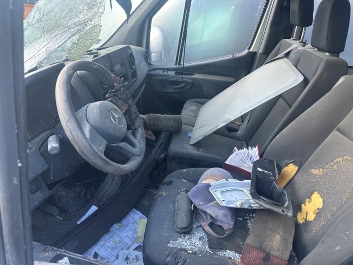 Mercedes Sprinter V938