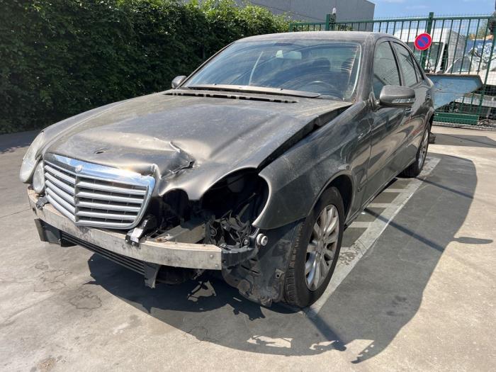 Mercedes E-Klasse V939