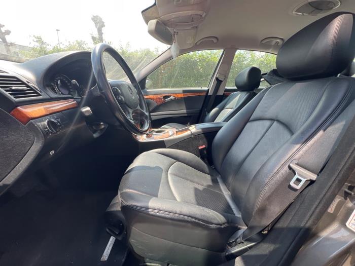 Mercedes E-Klasse V939