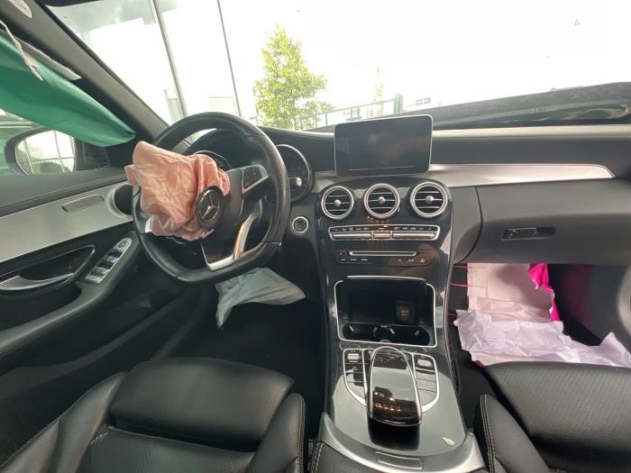 Mercedes C-Klasse V947