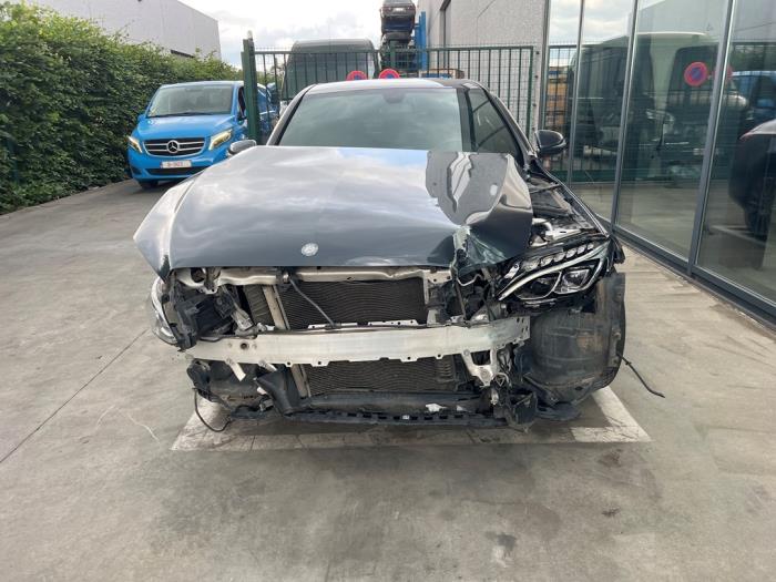 Mercedes C-Klasse V947