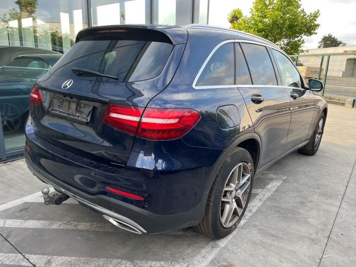 Mercedes GLC-Klasse V950