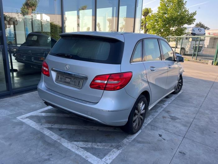 Mercedes B-Klasse V955