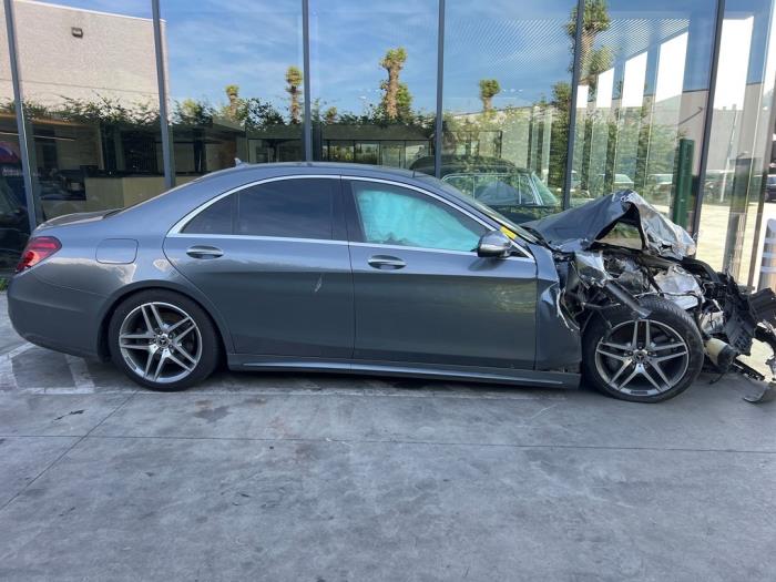 Mercedes S-Klasse V957