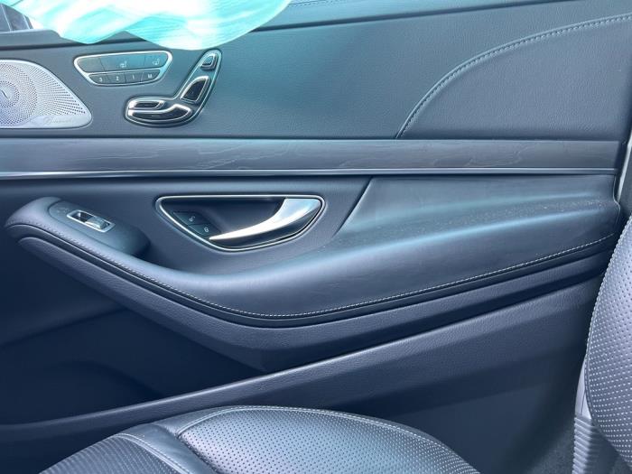 Mercedes S-Klasse V957