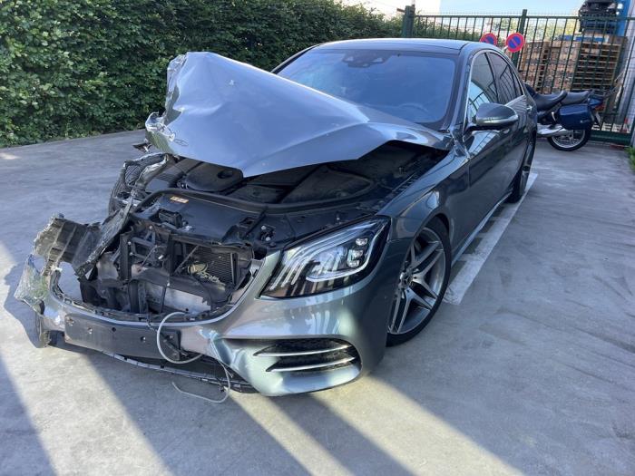 Mercedes S-Klasse V957