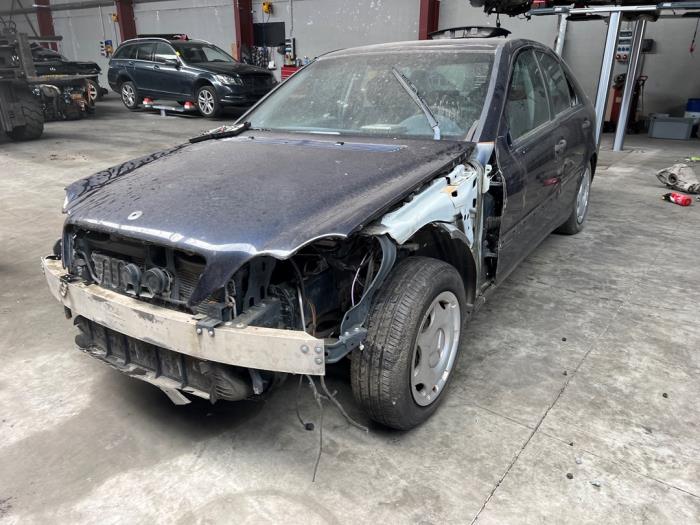 Mercedes C-Klasse V971